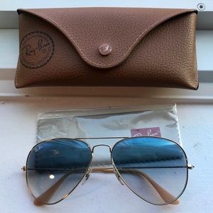 Ray-Ban Aviator Sunglasses